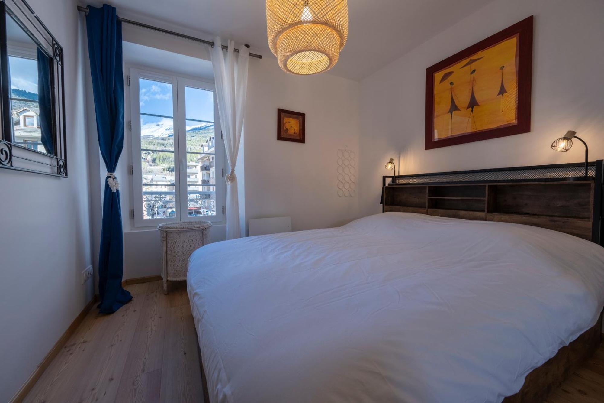 Petite Anita - Centre Ville - Parking Prive Barcelonnette Dış mekan fotoğraf