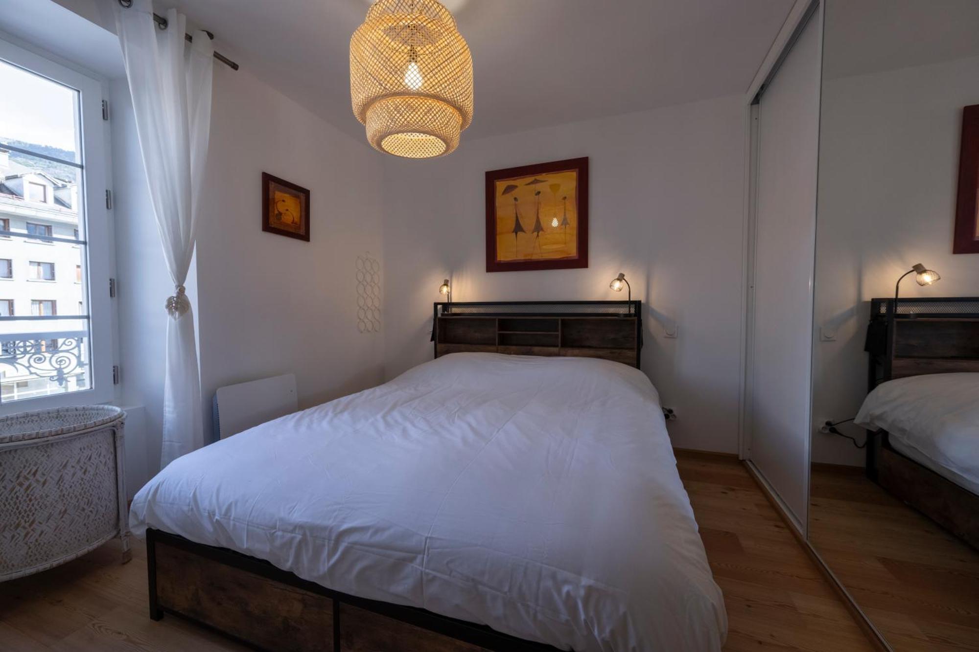 Petite Anita - Centre Ville - Parking Prive Barcelonnette Dış mekan fotoğraf